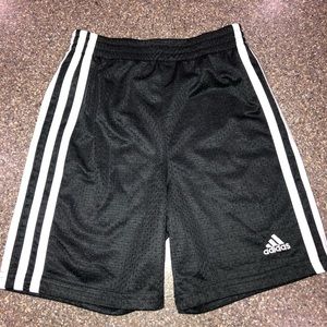 BOYS ADIDAS ATHLETIC SHORTS